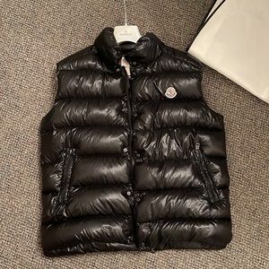 Moncler Tibb Down Vest